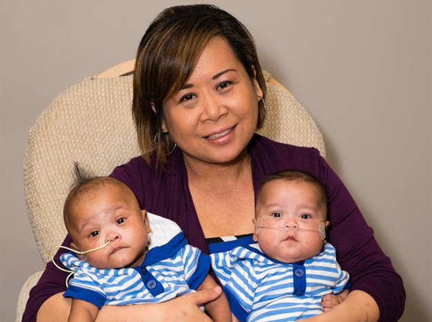 mom-and-babies-1